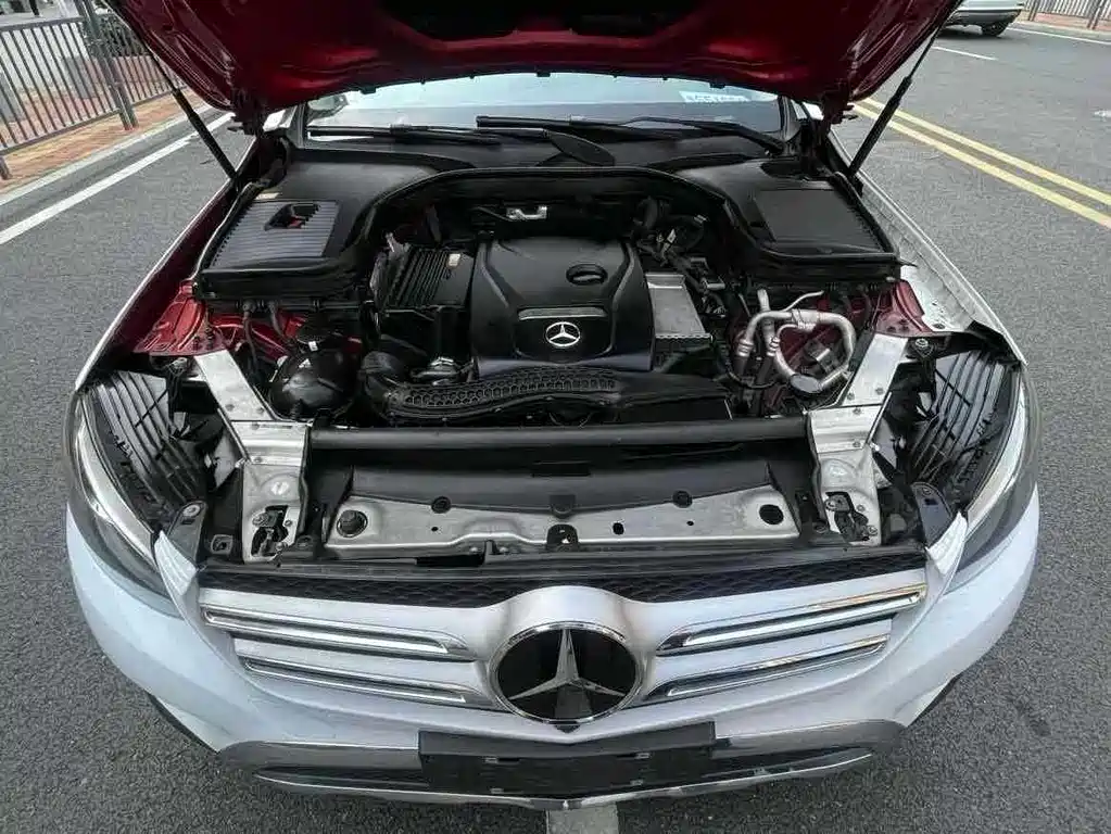 Mercedes-Benz GLC 2016 — фото 20