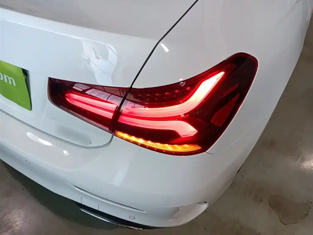 Mercedes-Benz A-Class 2022 — фото 8