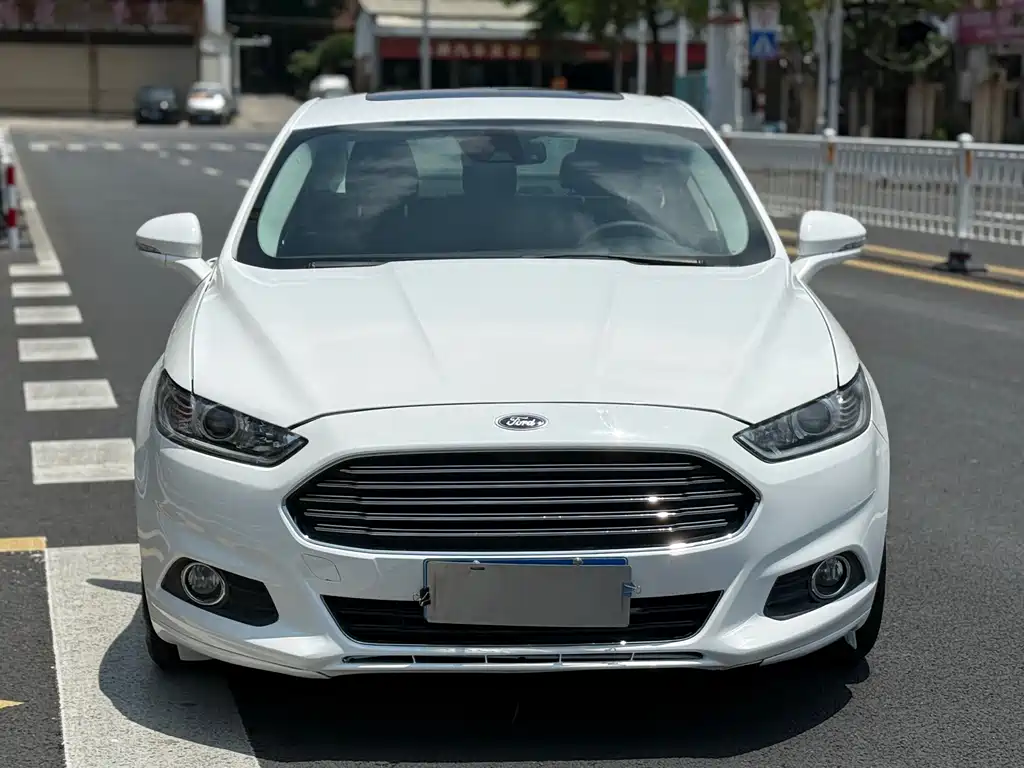 Ford Mondeo 2016 — фото 2