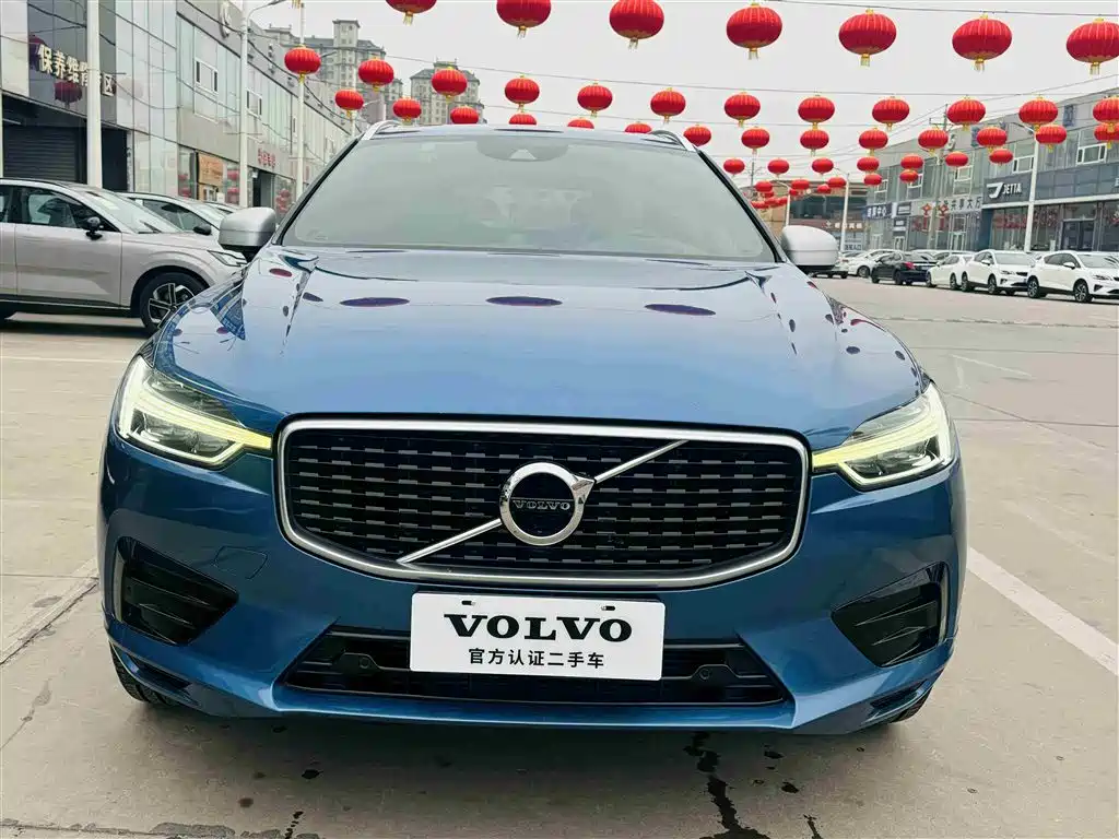 Volvo XC60 2019 — фото 2