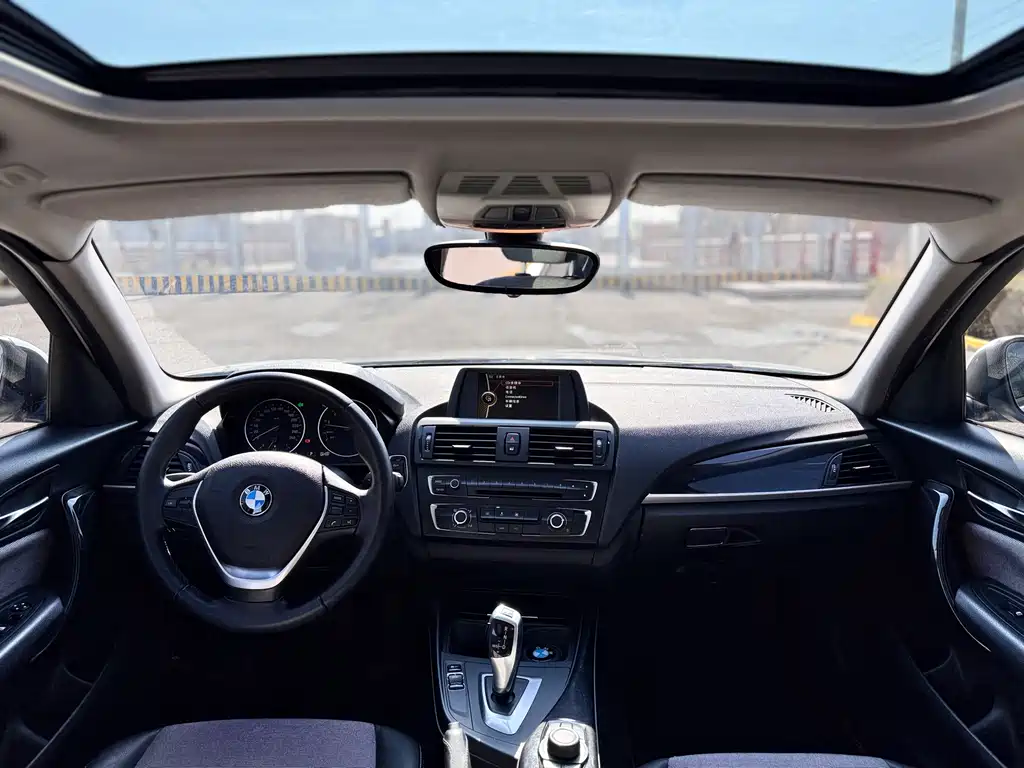 BMW 1 Series 2013 — фото 14