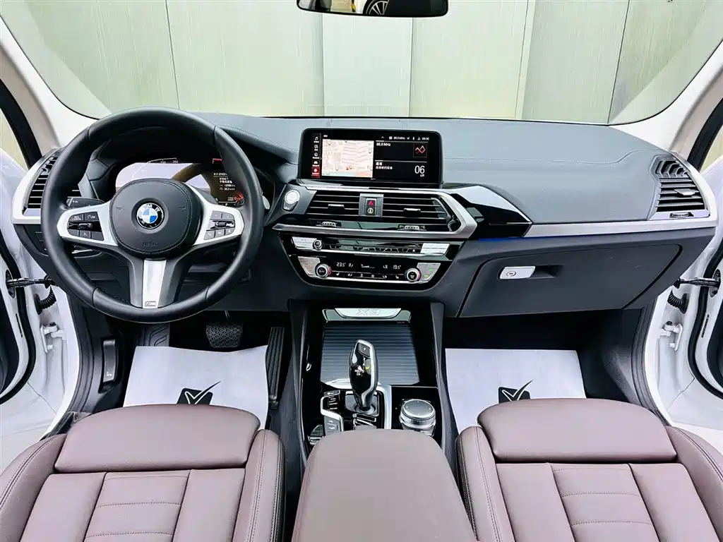 BMW X3 2021 — фото 9