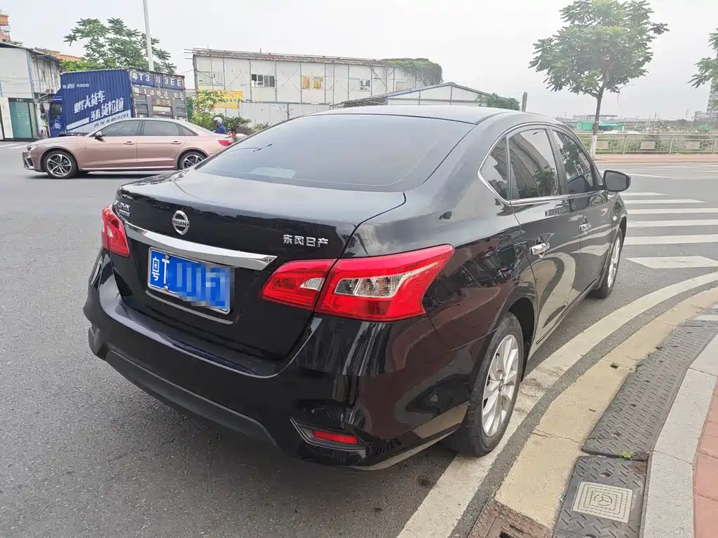 Nissan Sylphy 2023 — фото 15