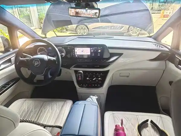 Buick GL8 2022