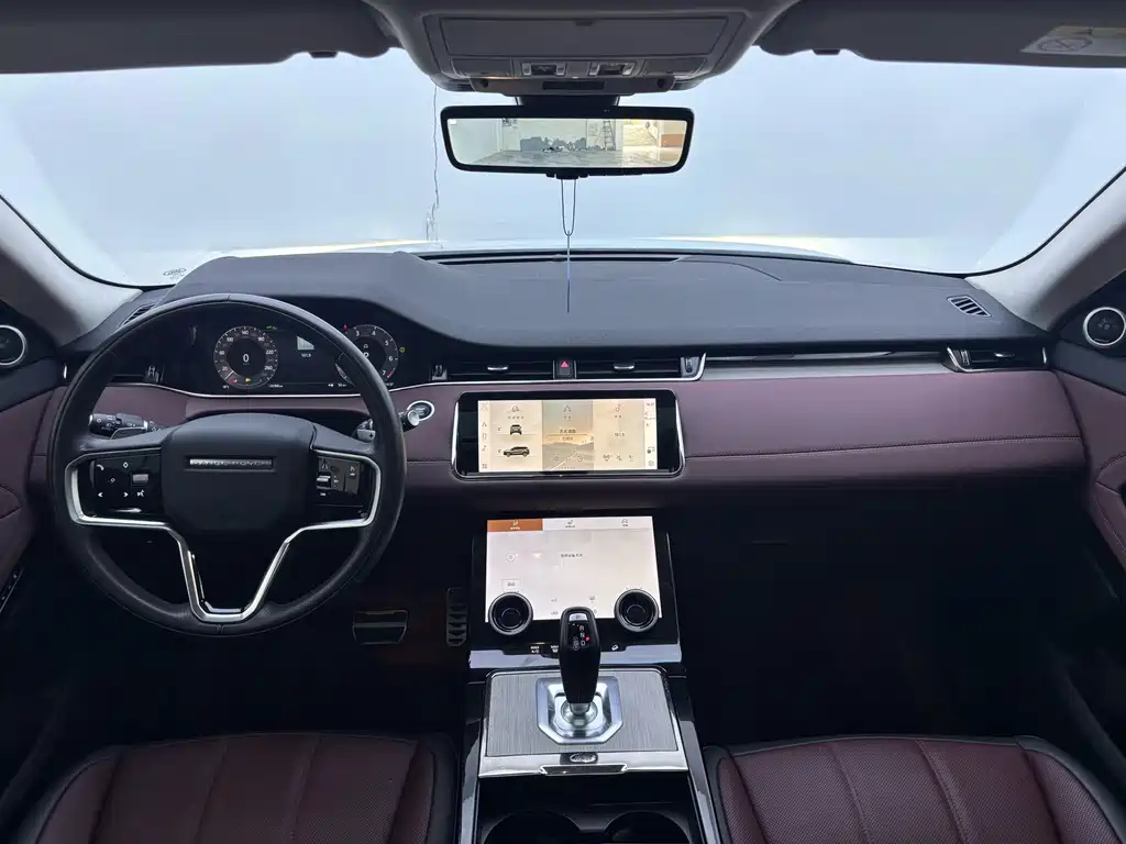Land Rover Evoque 2023 — фото 19