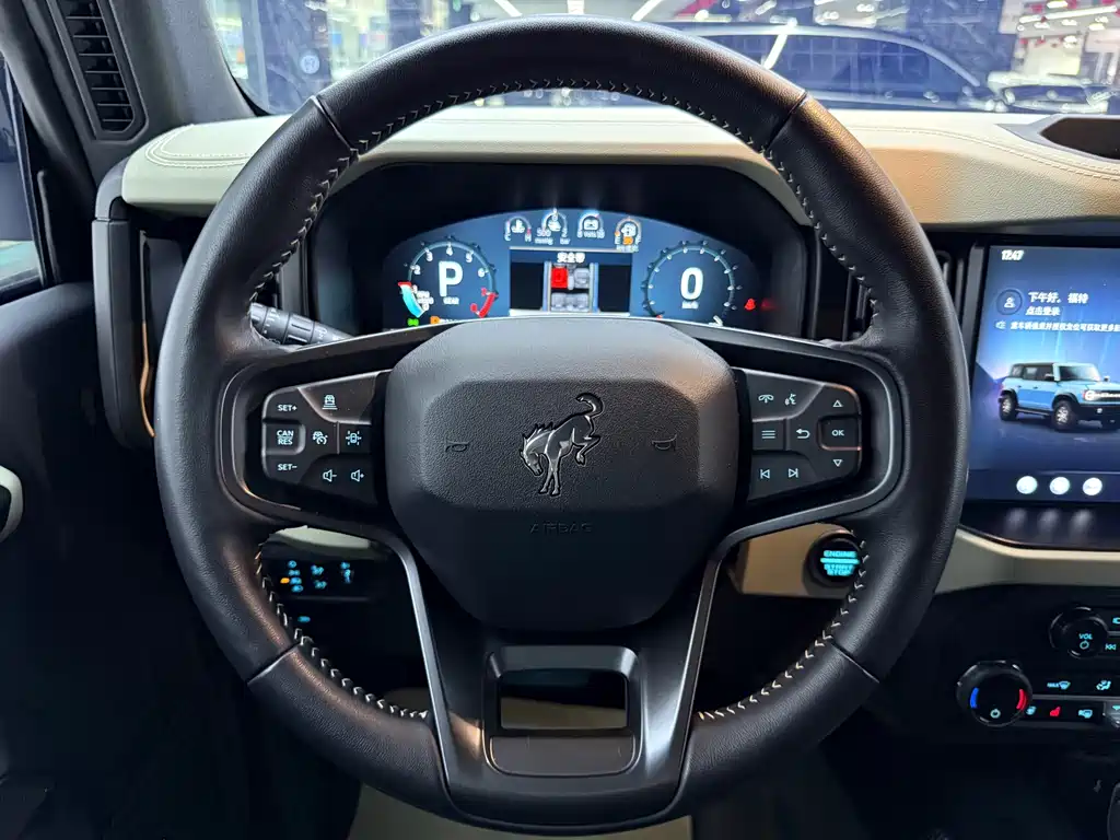 Ford Bronco 2025 — фото 10