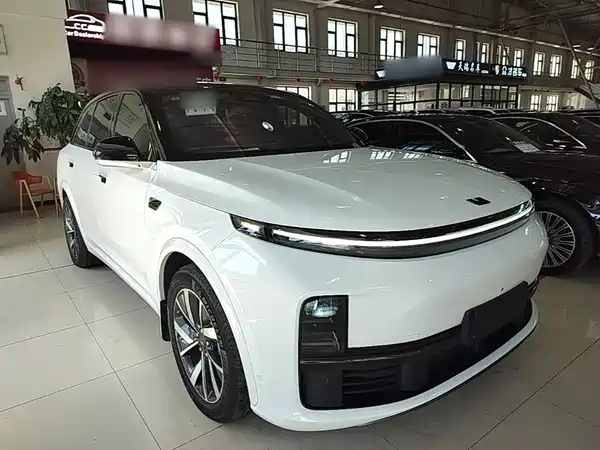 Li Auto L7 2023