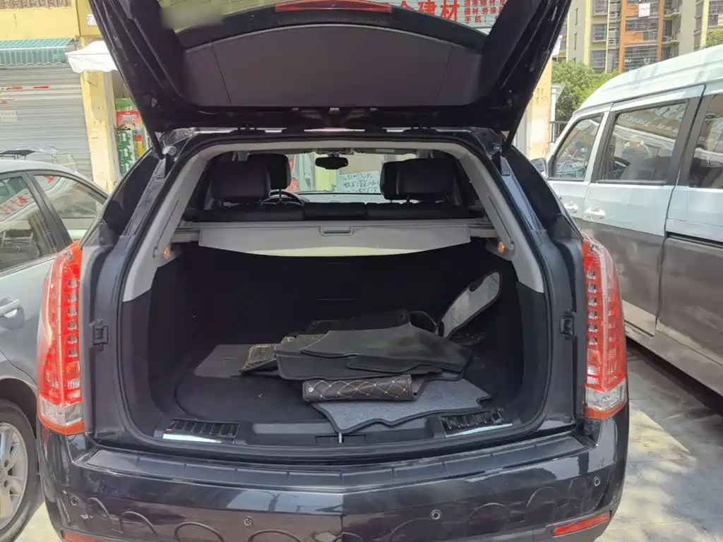 Cadillac SRX 2015 — фото 19