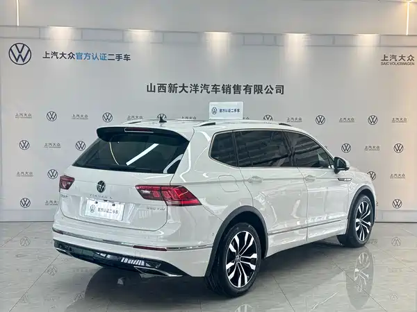 Volkswagen Tiguan L 2021