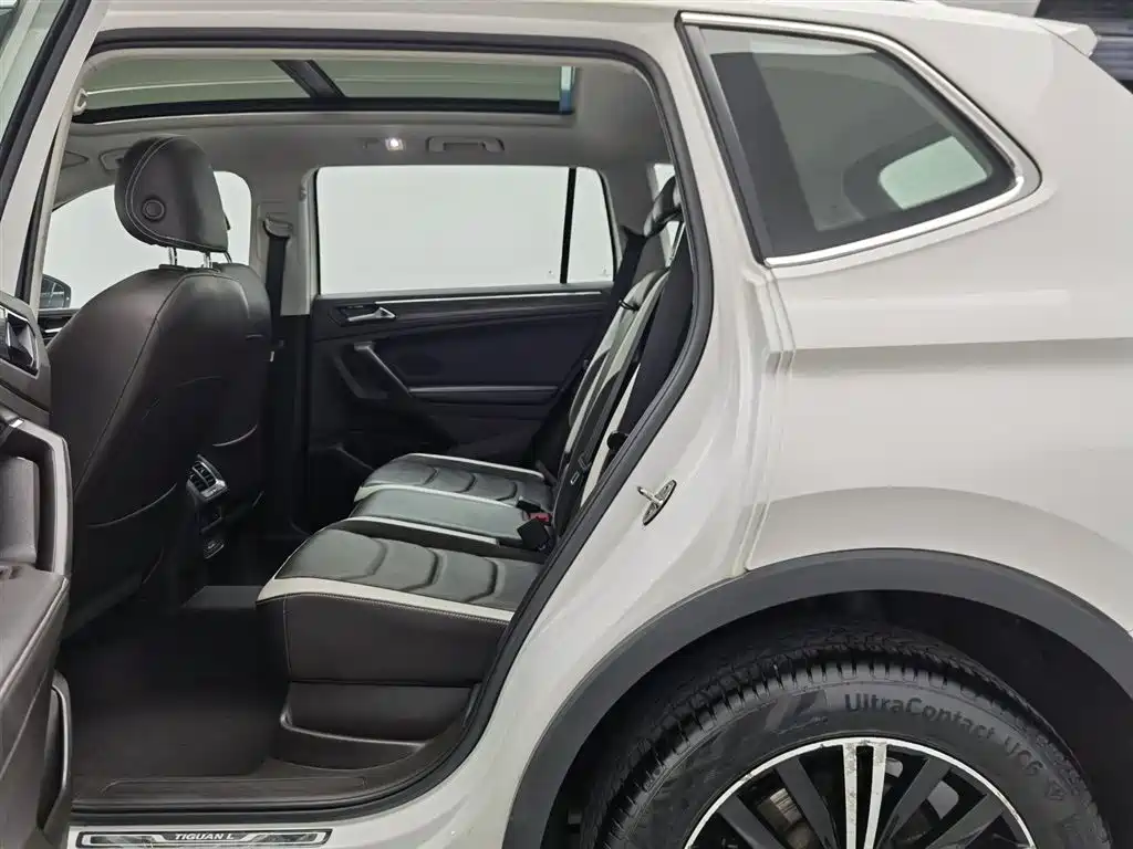 Volkswagen Tiguan L 2017 — фото 15