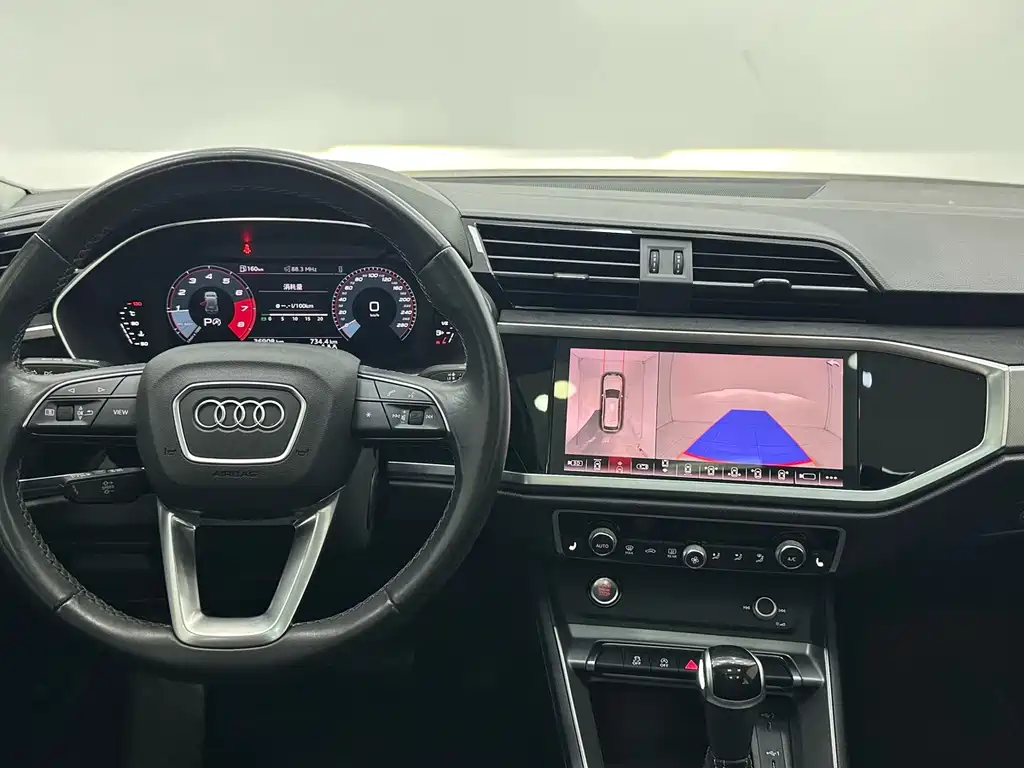 Audi Q3 2022 — фото 10