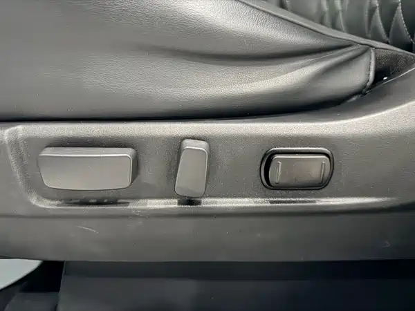 Mitsubishi Outlander 2023