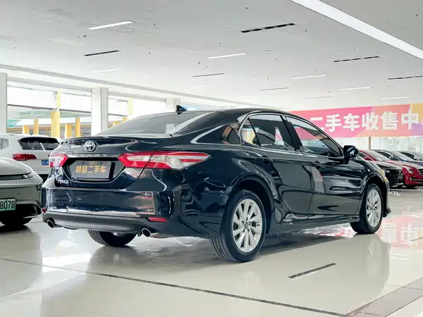 Toyota Camry 2022