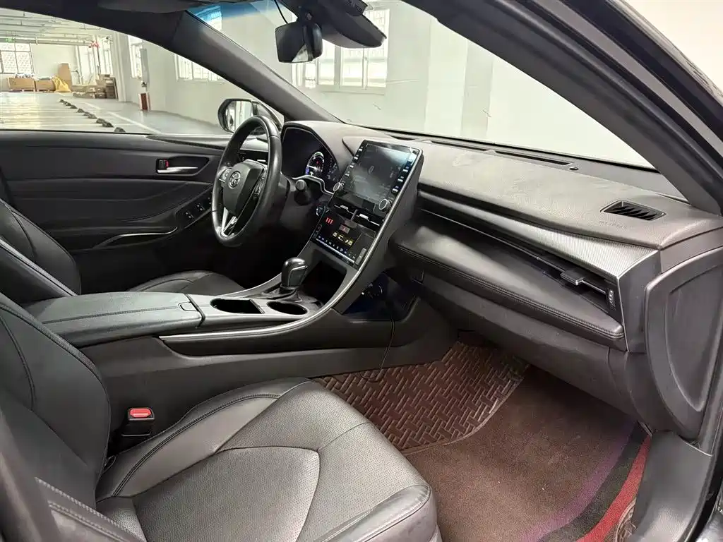 Toyota Avalon 2022 — фото 11