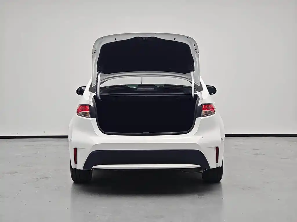 Toyota Levin 2022 — фото 10