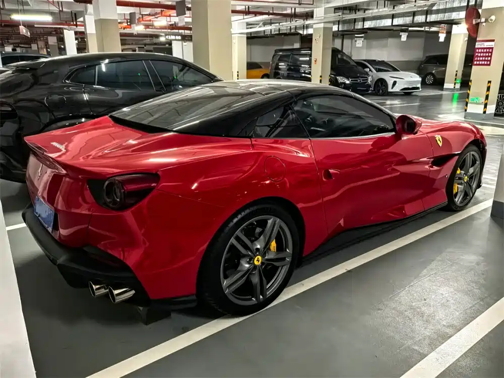 Ferrari Portofino 2023 — фото 10