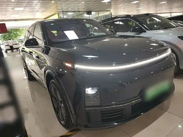 Li Auto L7 2024