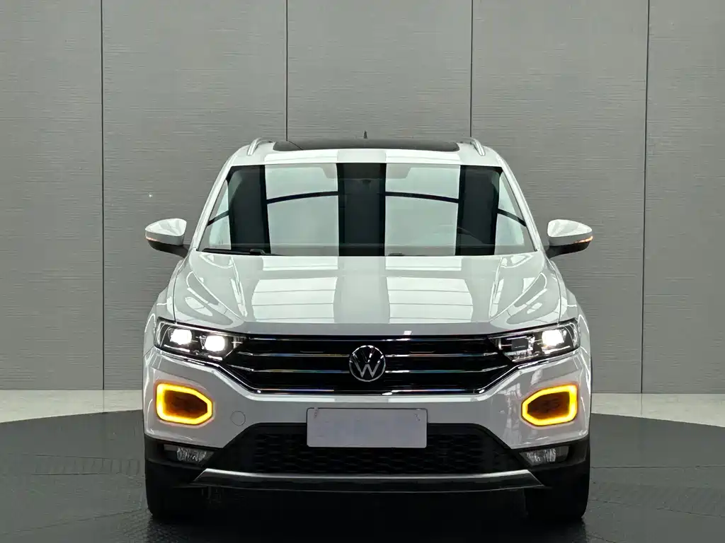 Volkswagen T-Roc 2022 — фото 2