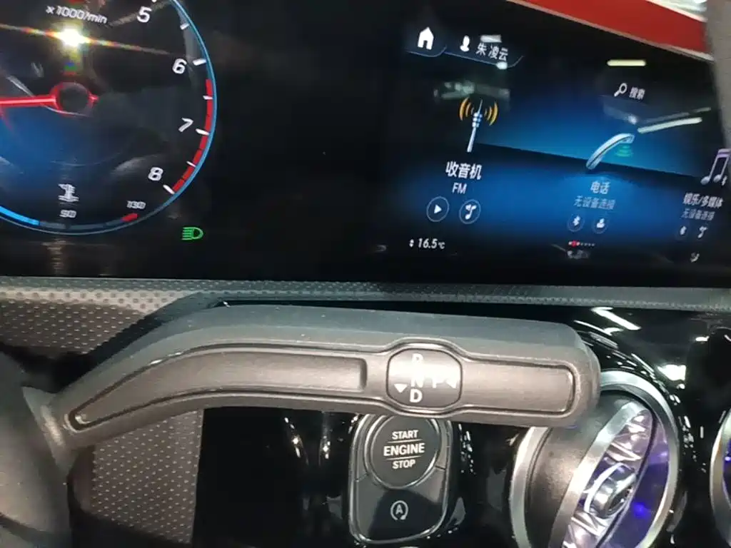 Mercedes-Benz A-Class 2019 — фото 14