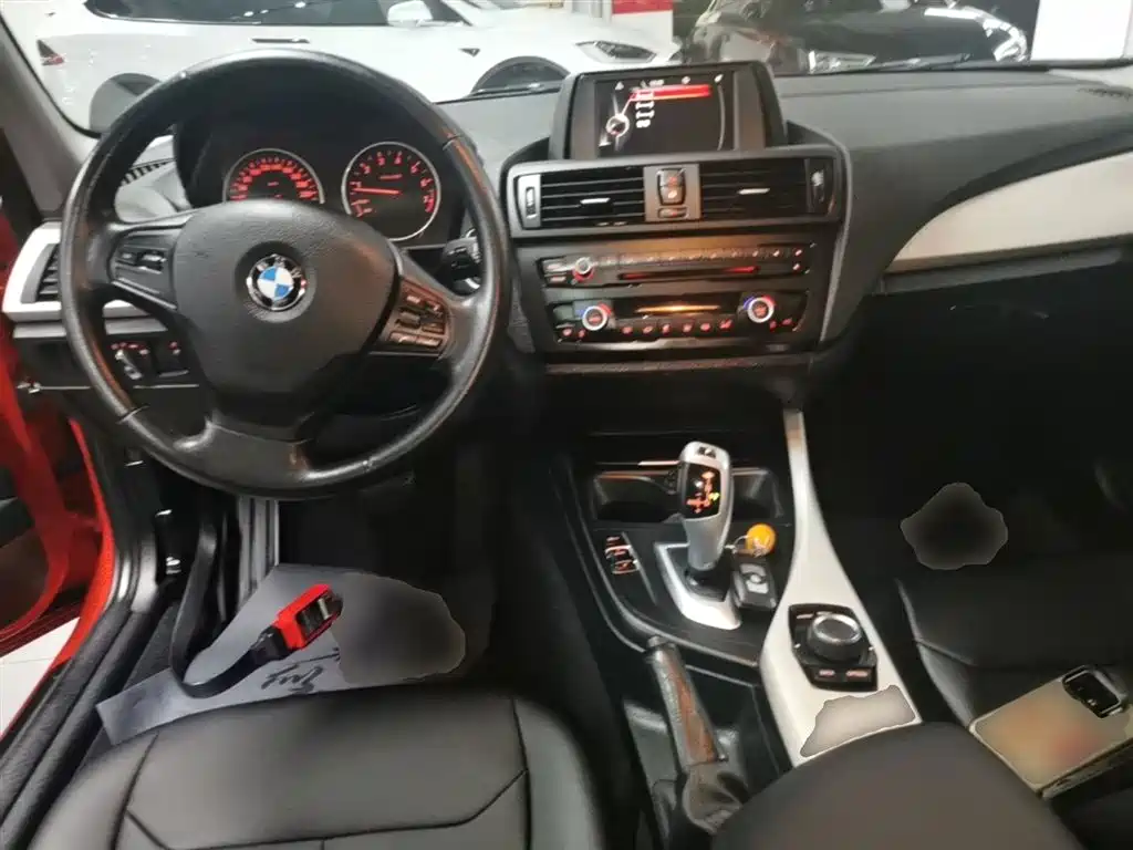 BMW 1 Series 2015 — фото 10
