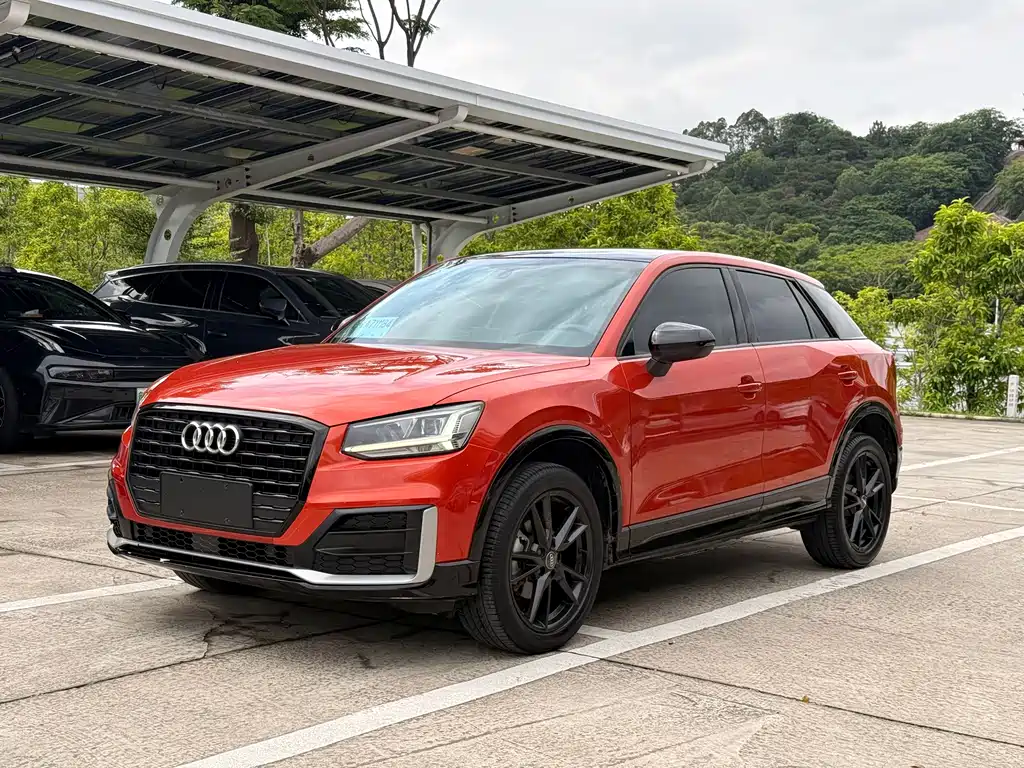 Audi Q2L 2018