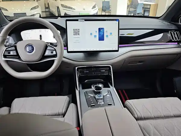 BYD Tang New Energy 2025