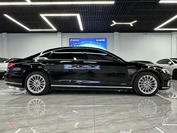 Audi A8 2019