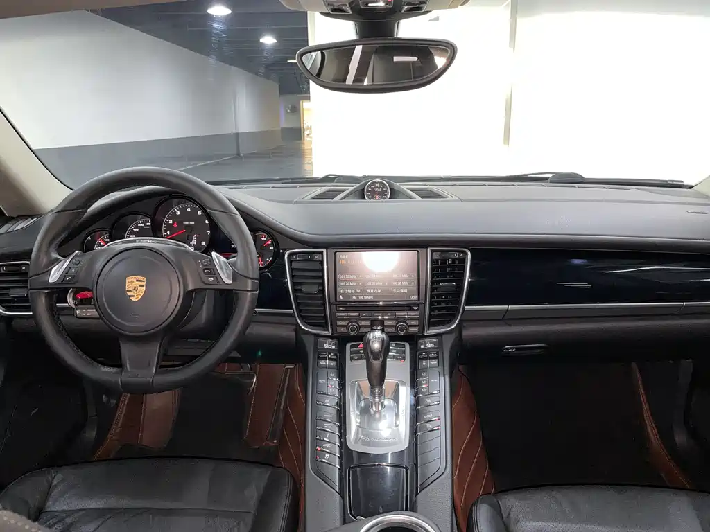 Porsche Panamera 2014 — фото 17