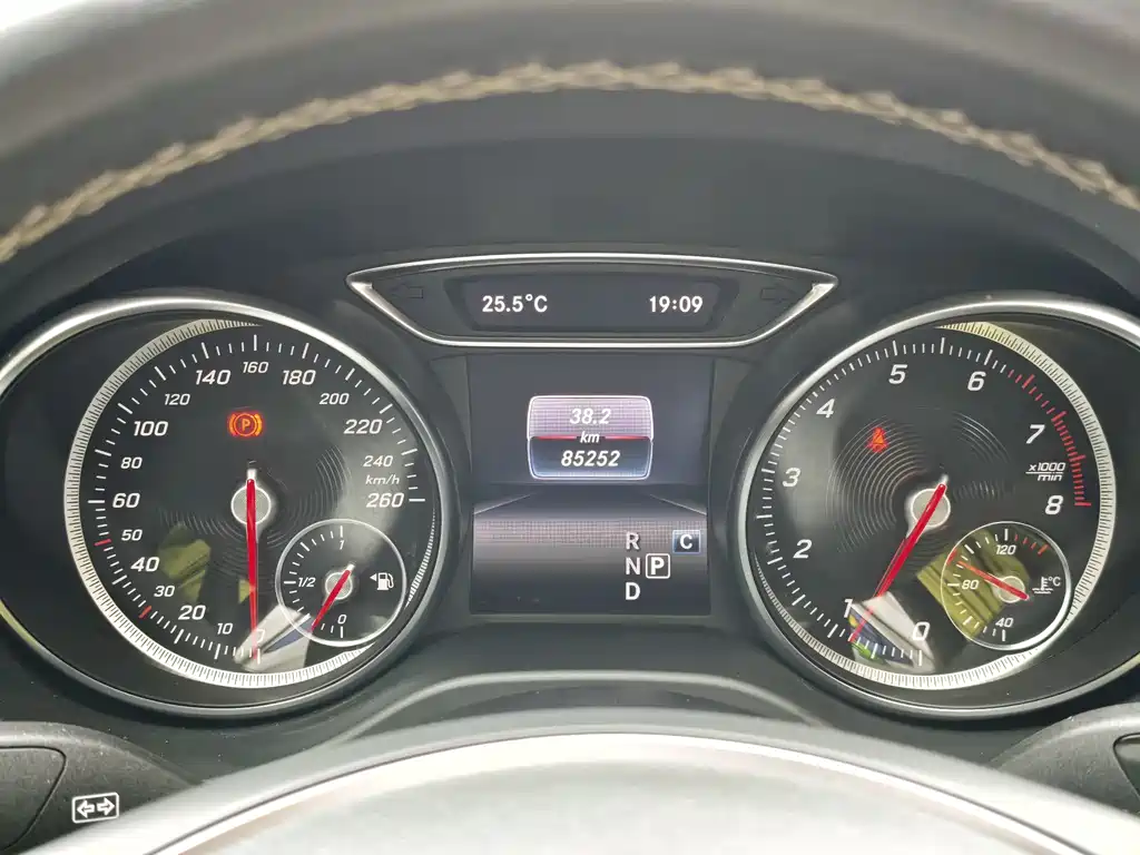 Mercedes-Benz CLA 2018 — фото 20