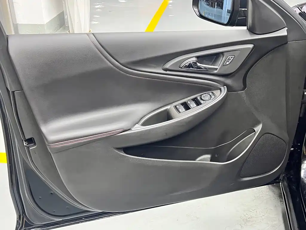 Chevrolet Malibu XL 2023 — фото 16