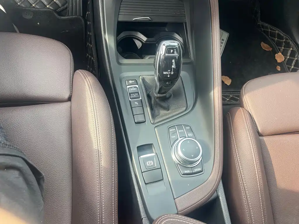 BMW X1 2022 — фото 18