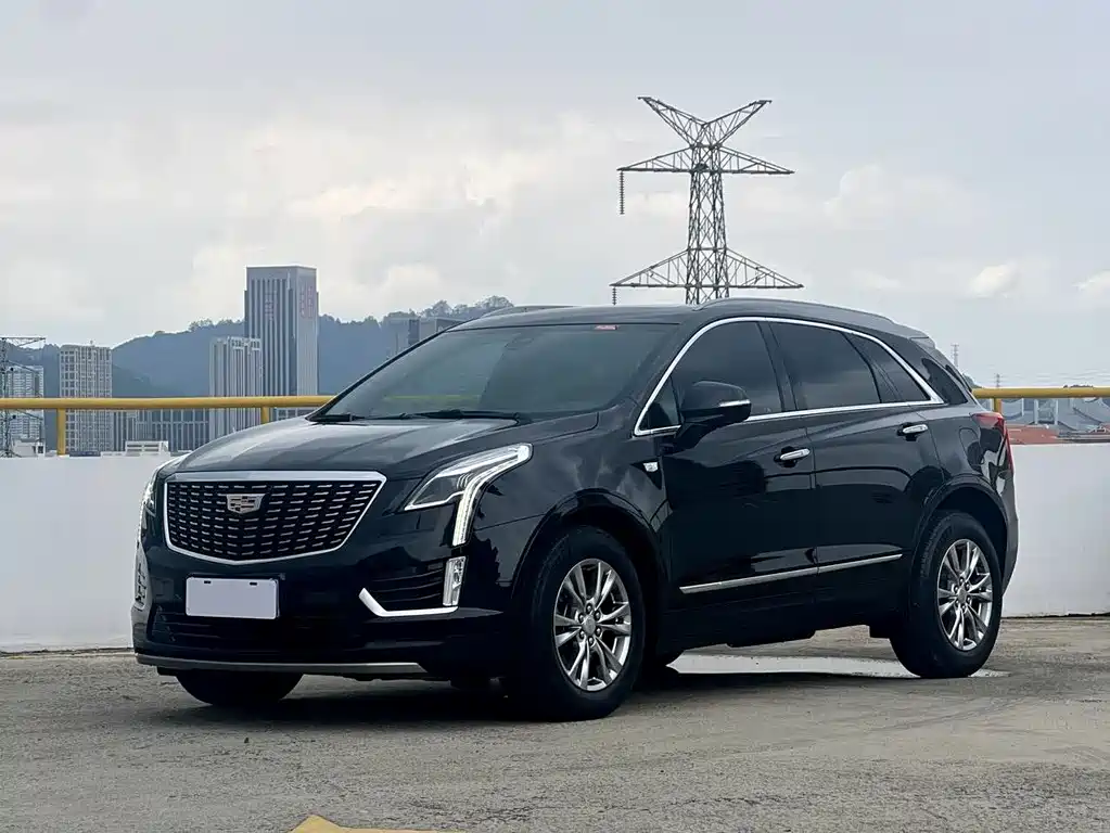 Cadillac XT5 2020 — фото 1