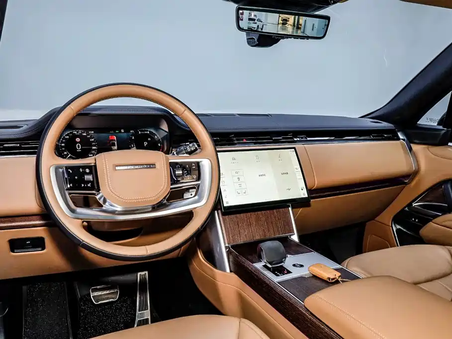 Land Rover Range Rover 2025 — фото 25