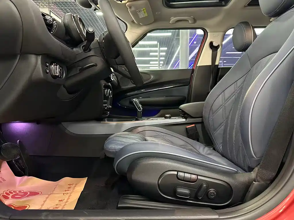 MINI Clubman 2020 — фото 13