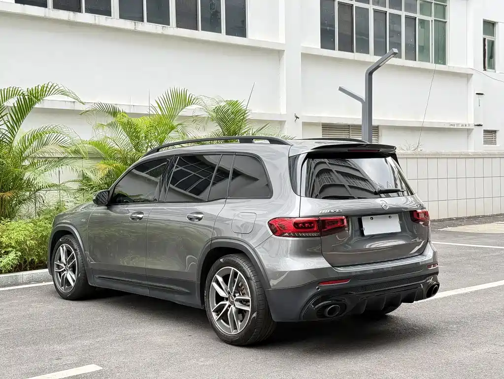 Mercedes-Benz GLB AMG 2021 — фото 8