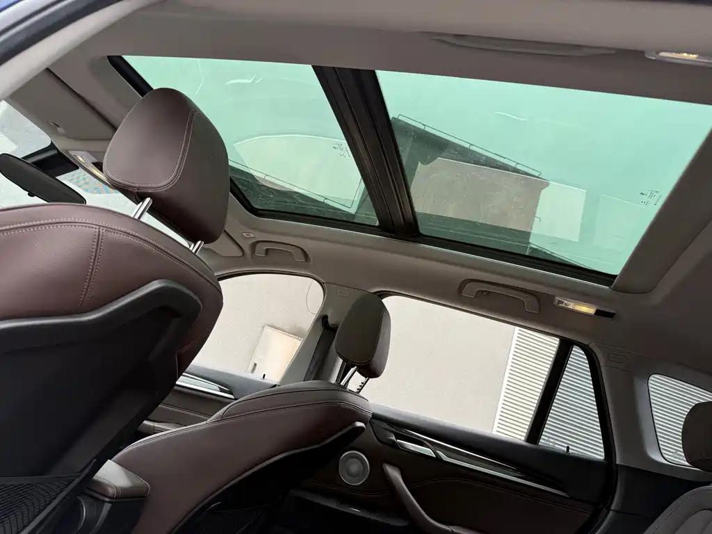 BMW X1 2021 — фото 13