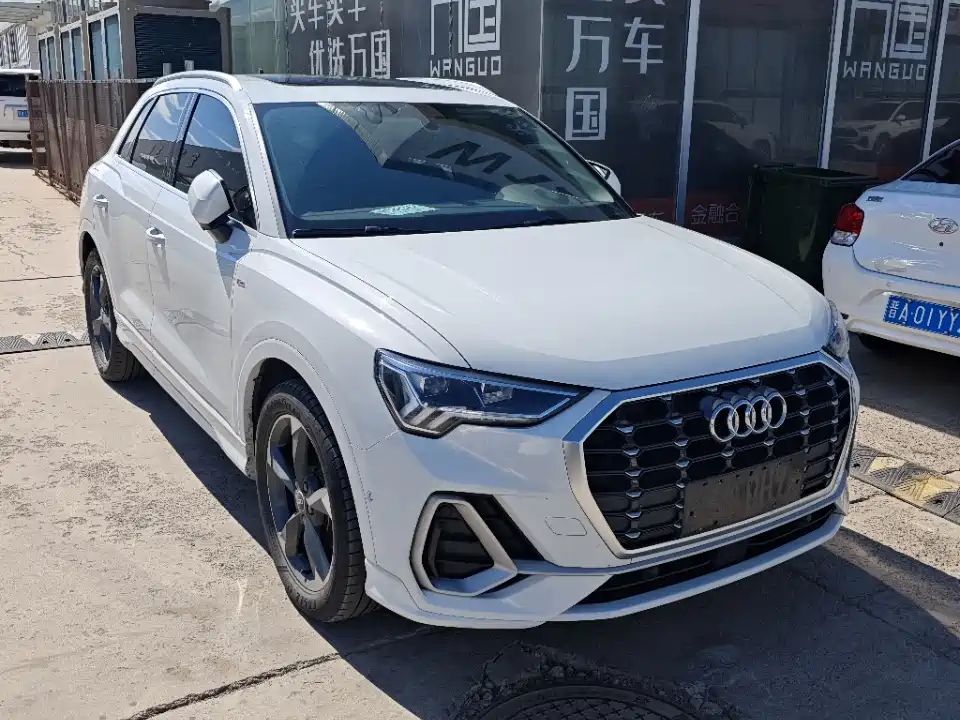 Audi Q3 2021