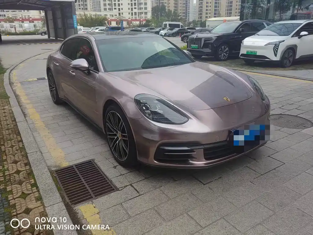 Porsche Panamera 2019 — фото 2