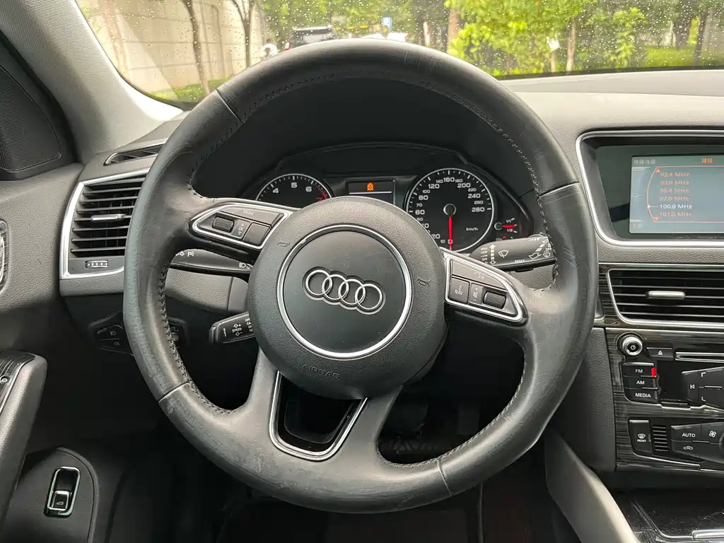 Audi Q5 2016 — фото 10