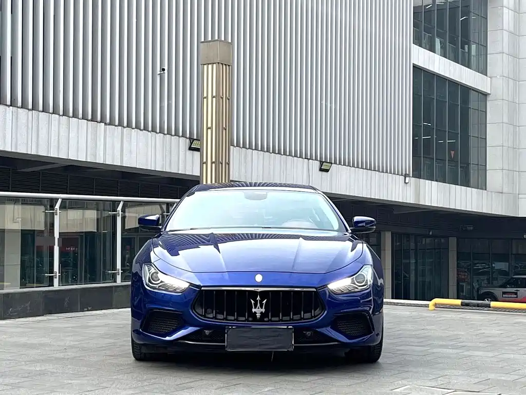 Maserati Ghibli 2021 — фото 2