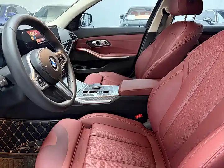 BMW 3 Series 2023