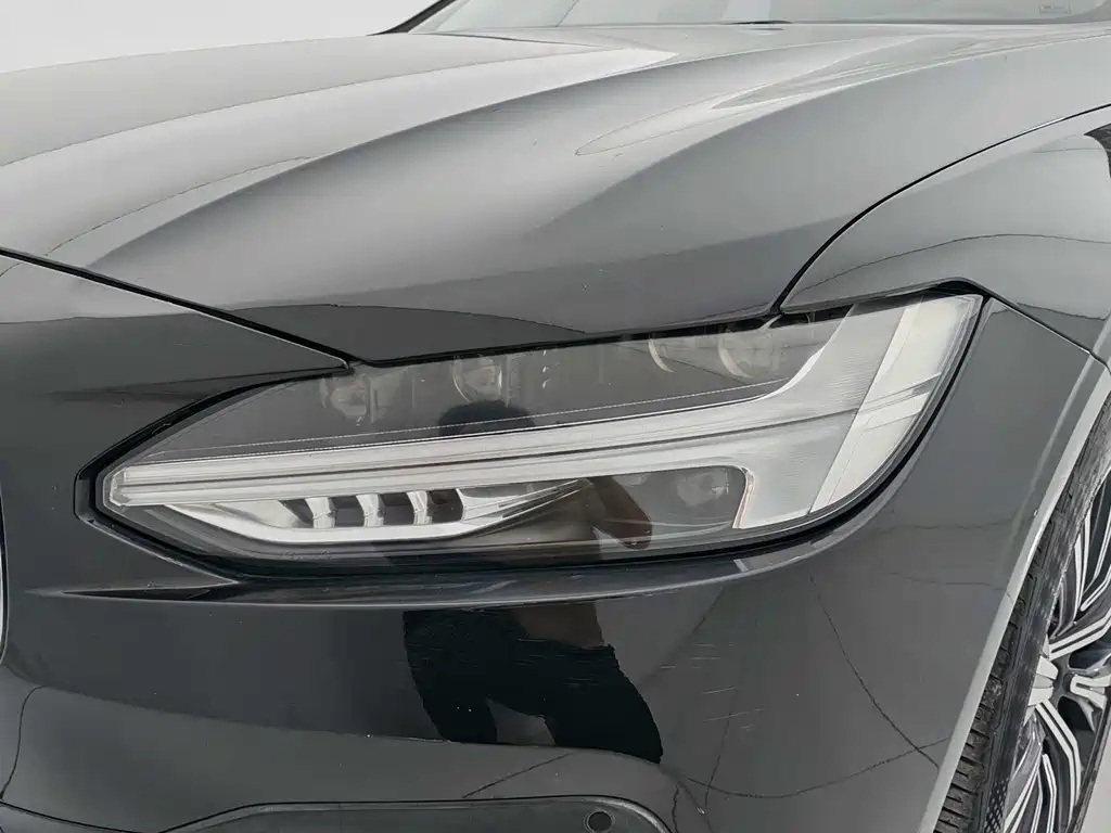 Volvo S90 2021 — фото 21