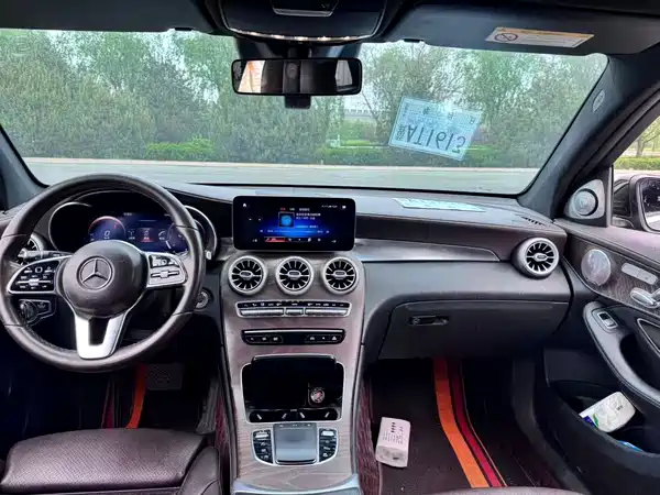 Mercedes-Benz GLC 2020
