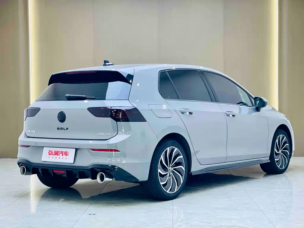 Volkswagen Golf 2022