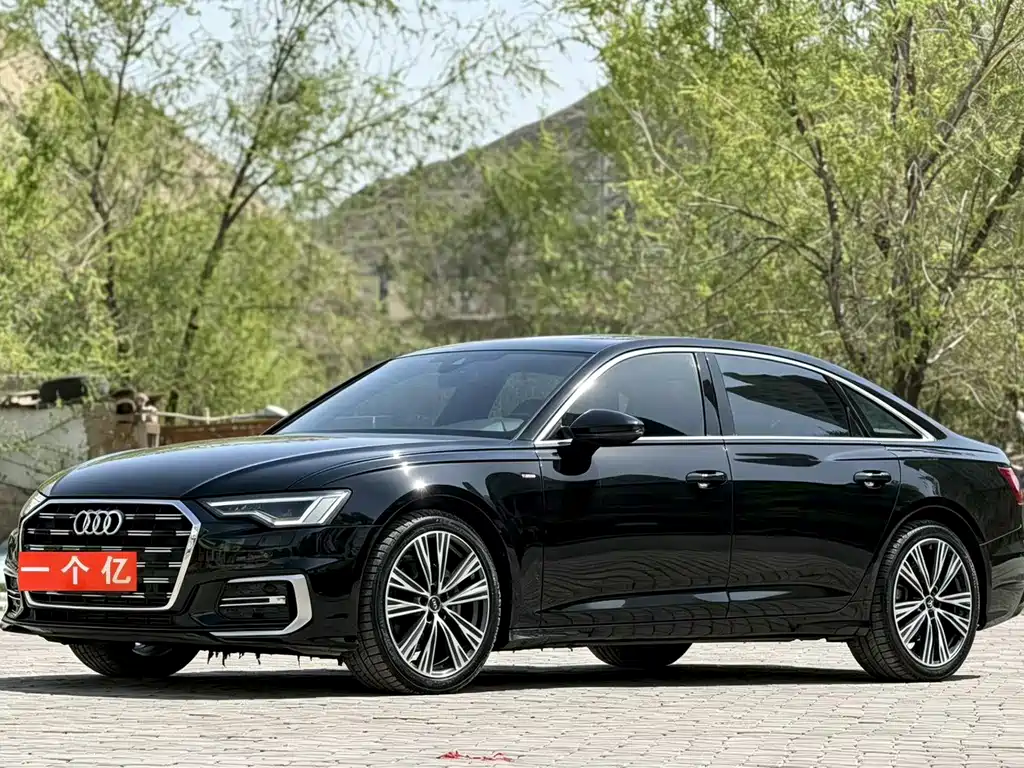 Audi A6L 2023 — фото 1