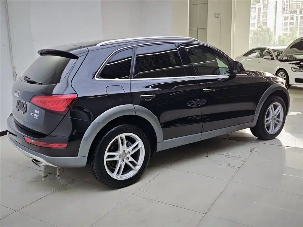 Audi Q5 2018 — фото 6