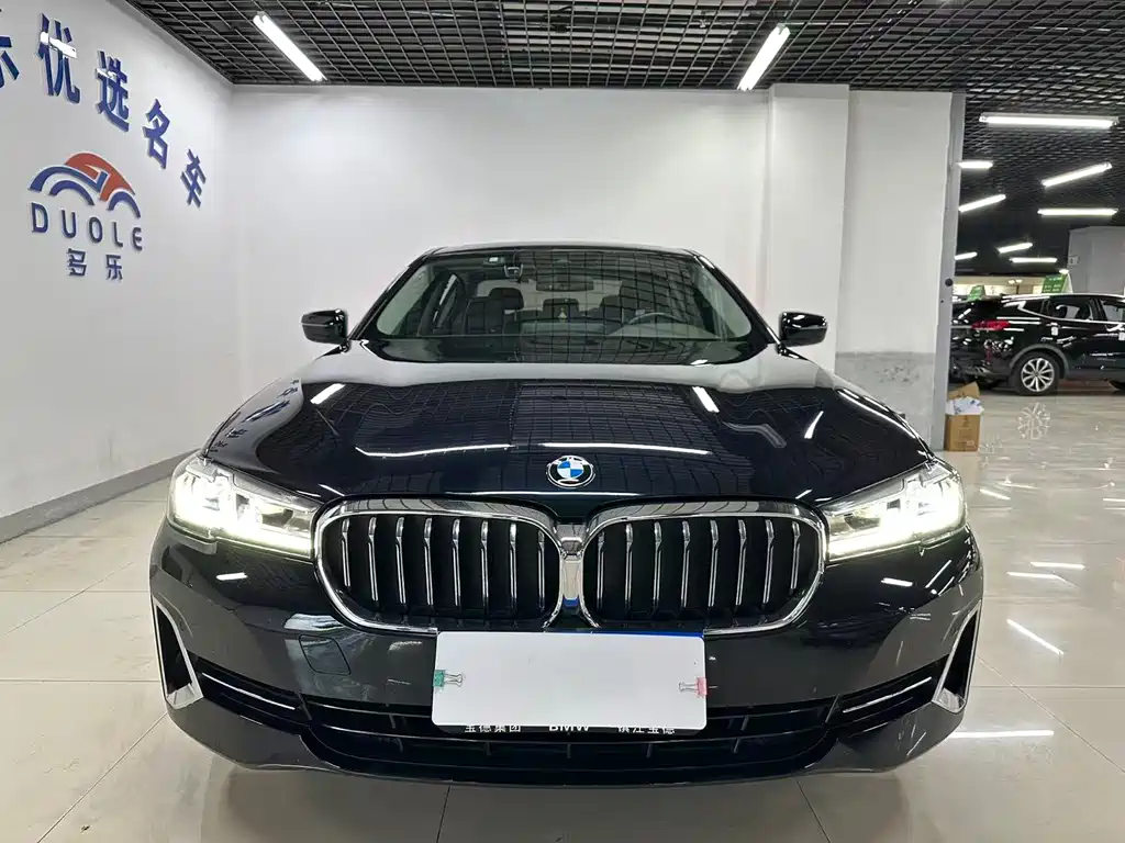BMW 5 Series 2022
