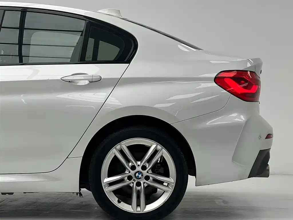 BMW 1 Series 2019