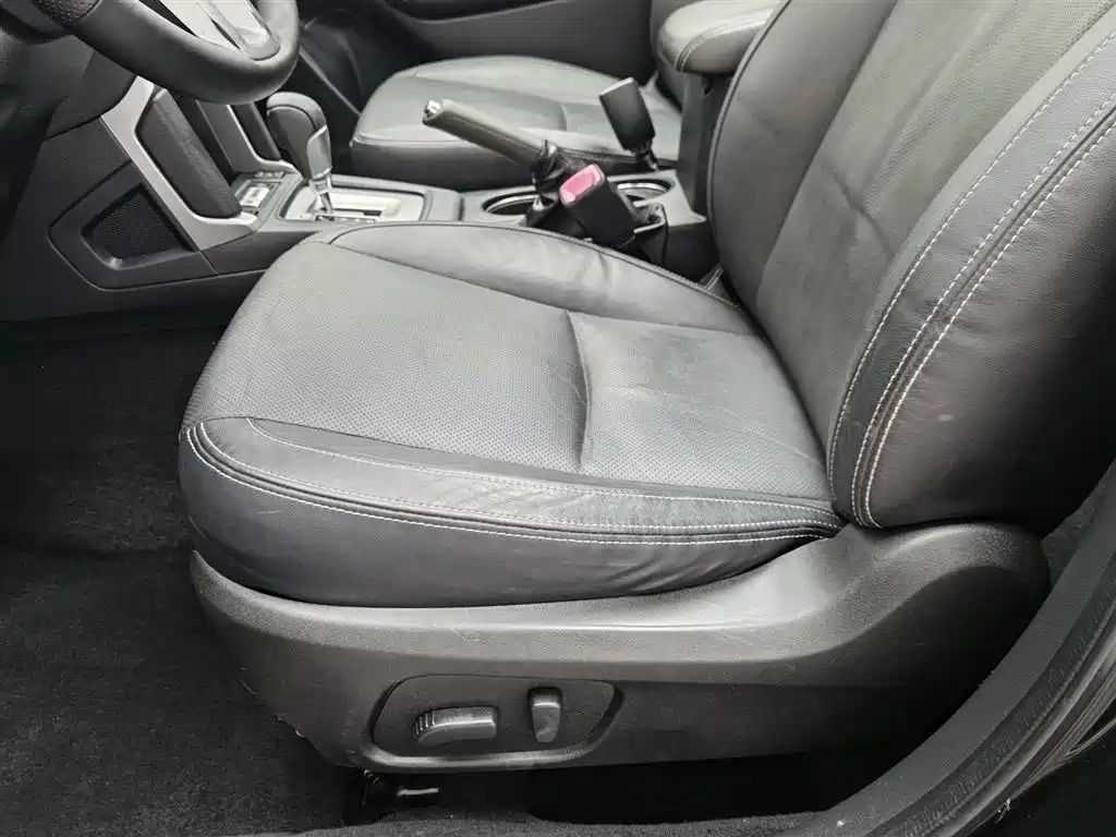 Subaru Forester 2017 — фото 20
