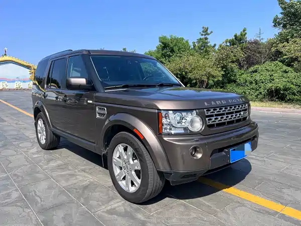 Land Rover Discovery 2010